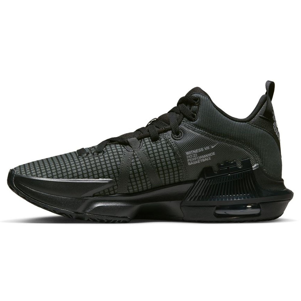 Nike men store black lebron