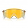 Oakley Qtnm Kato Transparent Light Curry Lente Prizm 24K - Occhiali Da Sole